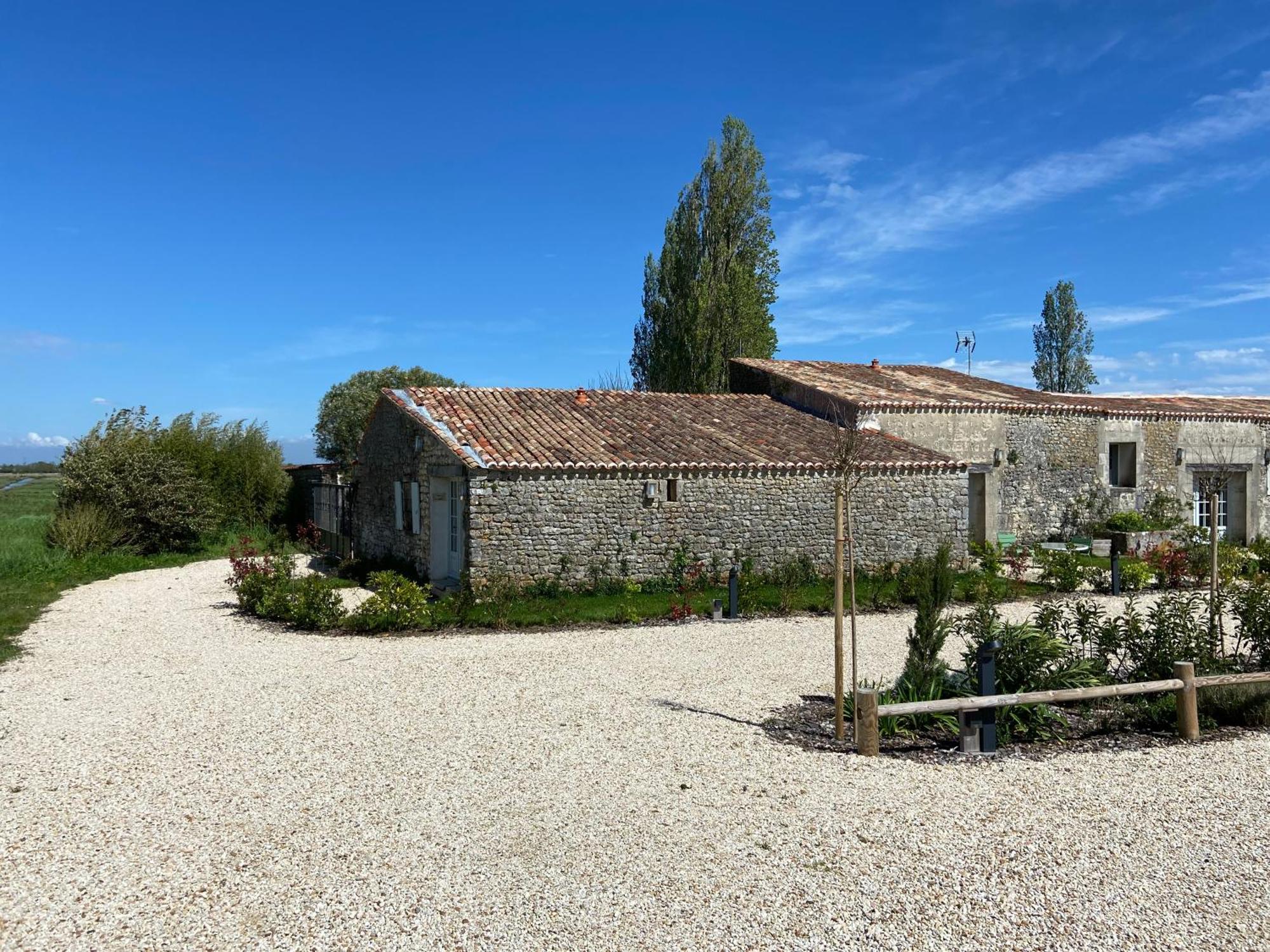 Chateau De Feusse Saint-Just-Luzac Ngoại thất bức ảnh